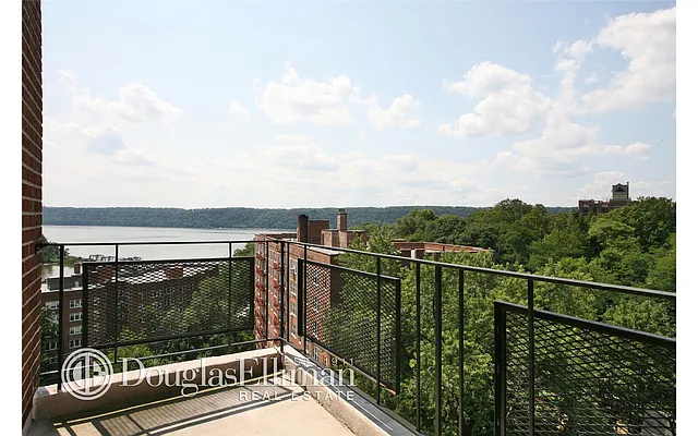 Sold by Douglas Elliman | media 50