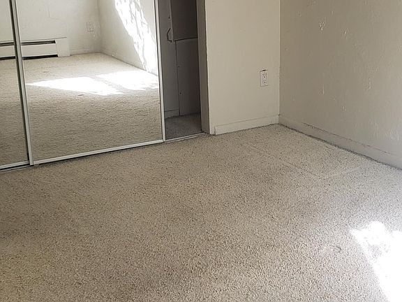 3rd image of 1149 N Columbine St APT 208