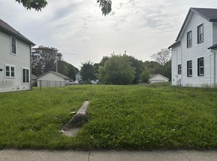 1621 N 14th St, Milwaukee, WI 53205