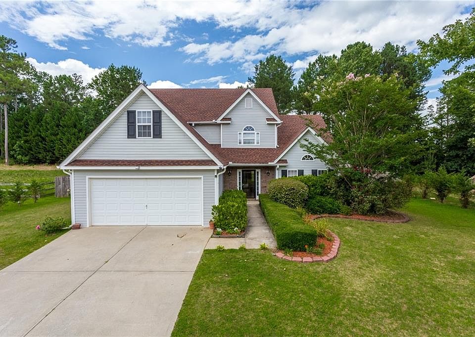 1st image of 343 Moriah Ln