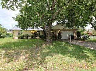 399 Comet Ave SE, Palm Bay, FL 32909