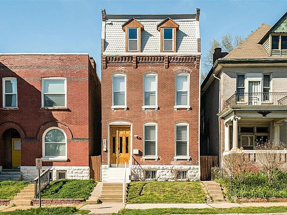 2nd image of 2651 Ann Ave