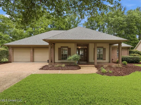 103 Stonebridge Ln, Clinton, MS 39056