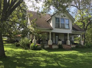 406 S Main St, Coal Hill, AR 72832