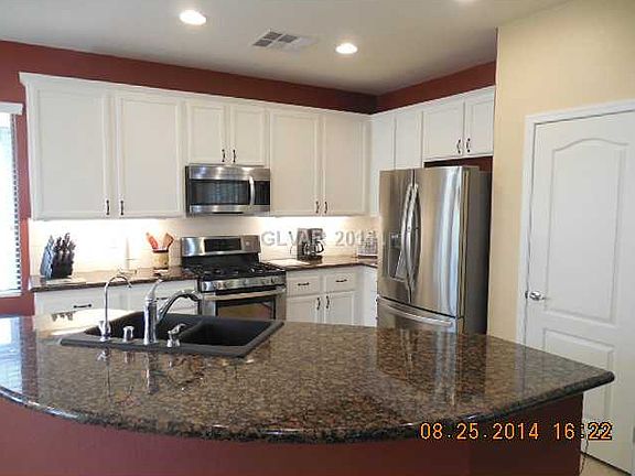 4th image of 3748 Chateau Bella Ave