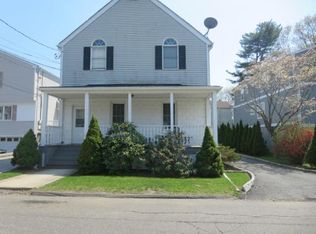 490 Den Ln, Greenwich, CT 06831