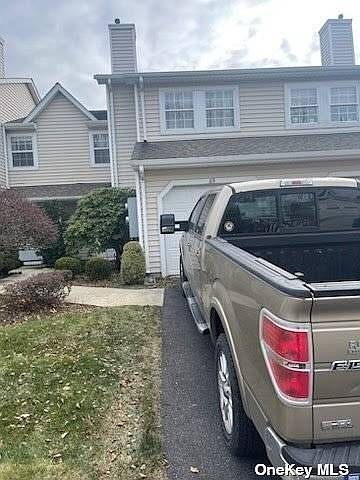 1st image of 69 Thomas Ln #69