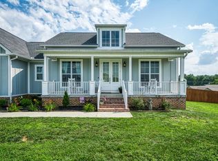 7114 Lincoln Dr, Baxter, TN 38544