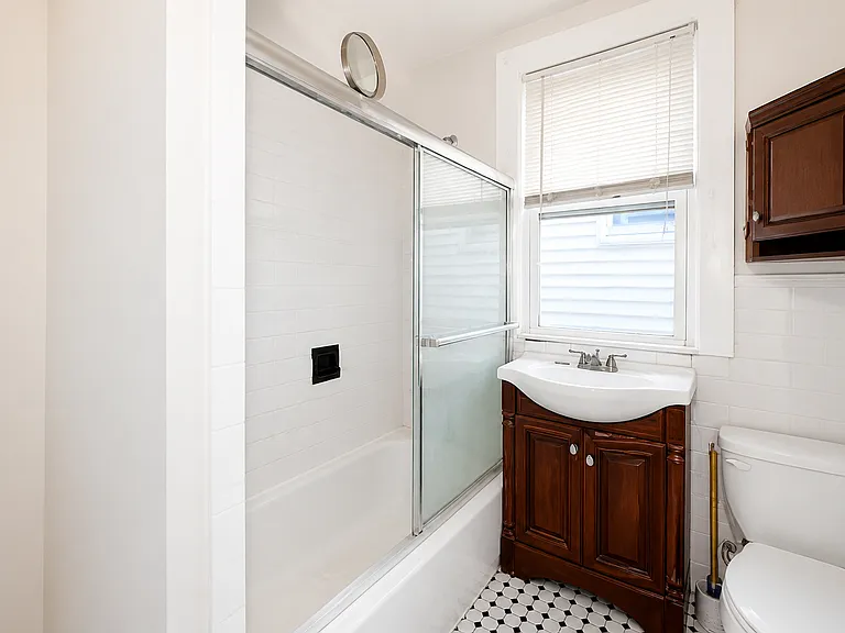 63 Wade St #2A — Photo 3
