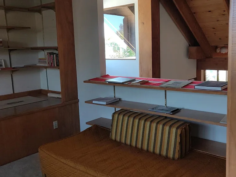 1442 Hillsmont Dr — Photo 20