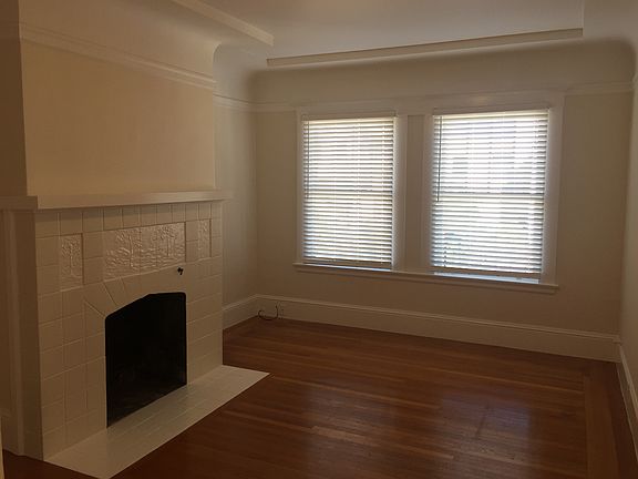 2nd image of 776 41st Ave APT 6