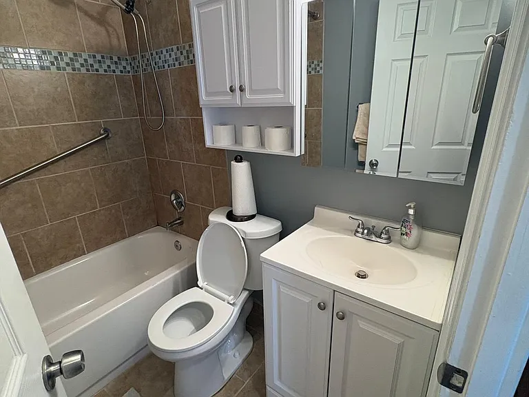 26 Copper Beech Ln — Photo 10