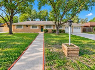 1701 Rose Dr, Alice, TX 78332