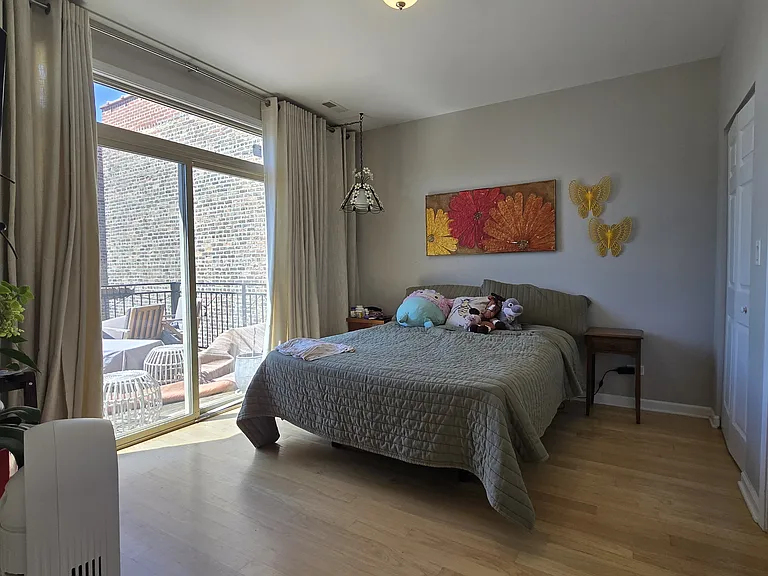 3147 W Augusta Blvd #3 — Photo 7