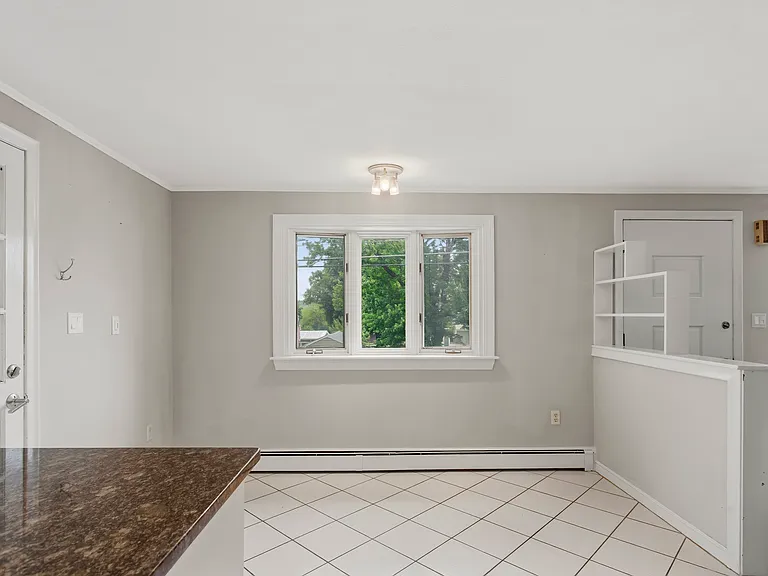 1364 Trapelo Rd — Photo 7