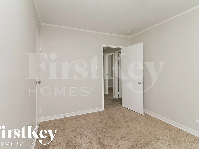 194 Monee Rd — Photo 9