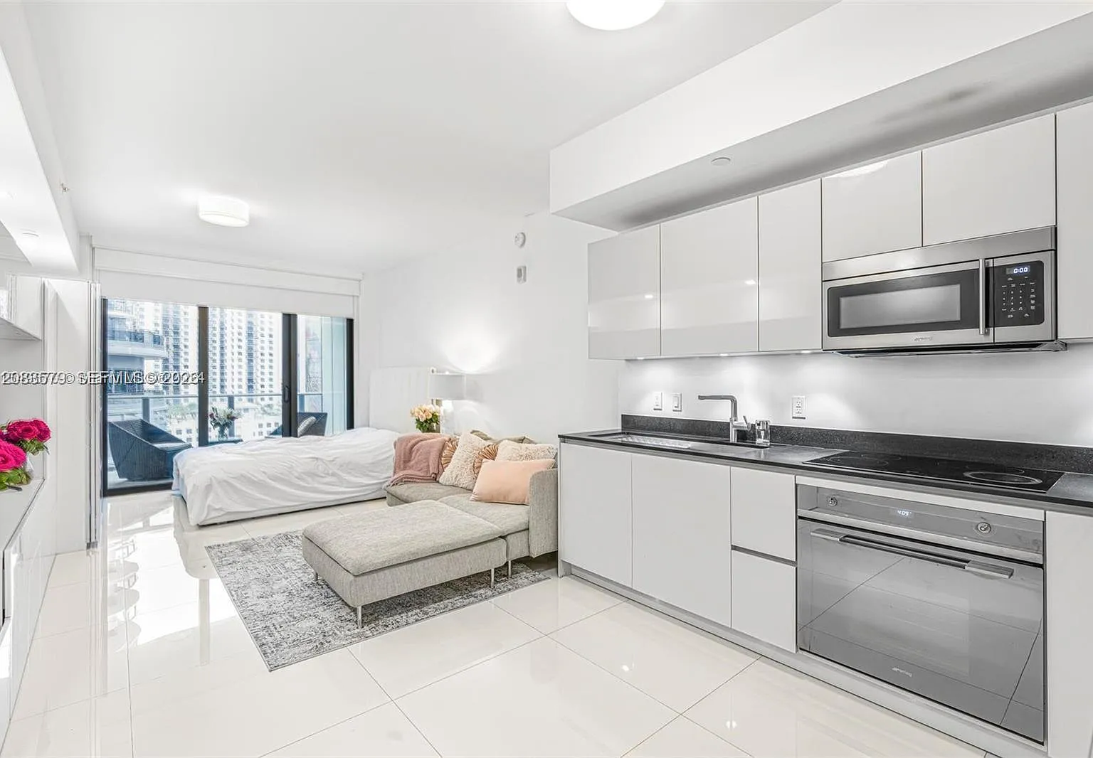 1010 Brickell Condo — Photo 3