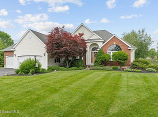 6 Rose Ct, Ballston Lake, NY 12019