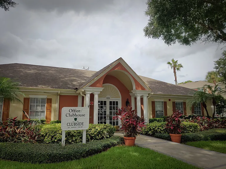 8105 Olympia Ct — Photo 21