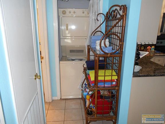 5th image of 125 E Georgia Ruth Dr #201