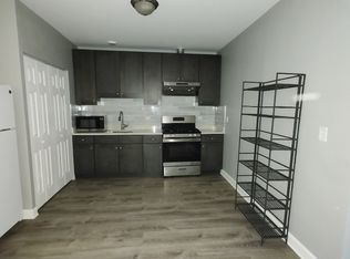 2892 S Archer Ave #3R, Chicago, IL 60608