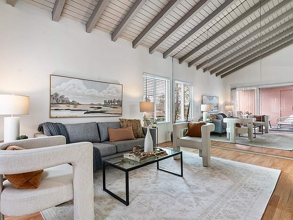 2nd image of 810 Oak Grove Rd APT 104