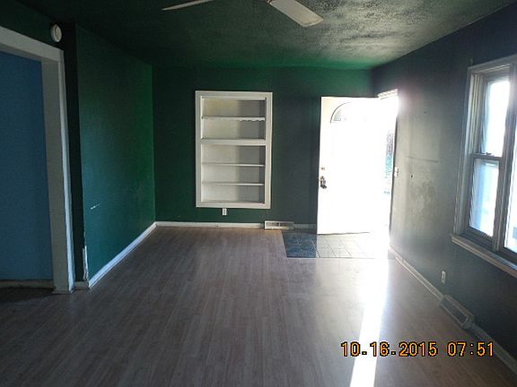 2nd image of 1726 Delroy Ave