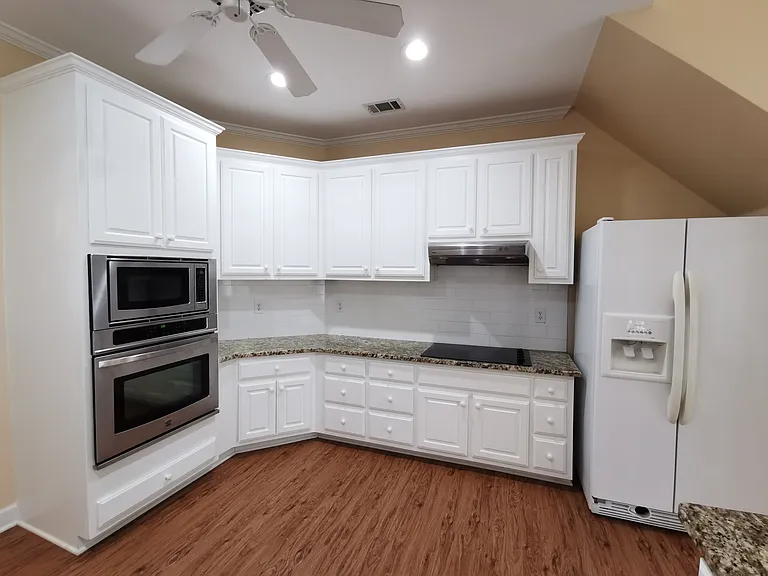 4009 Treemont Ln — Photo 8
