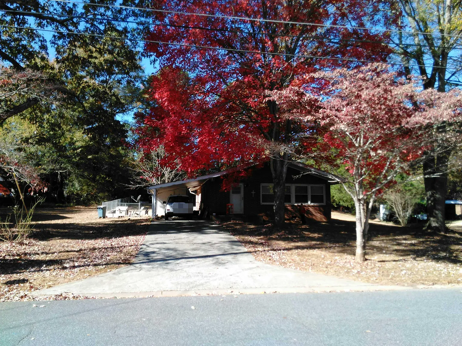 7 Shadow Ln photo 1