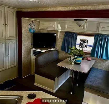 1 bed, 400 sqft, $1,500 — Photo 3