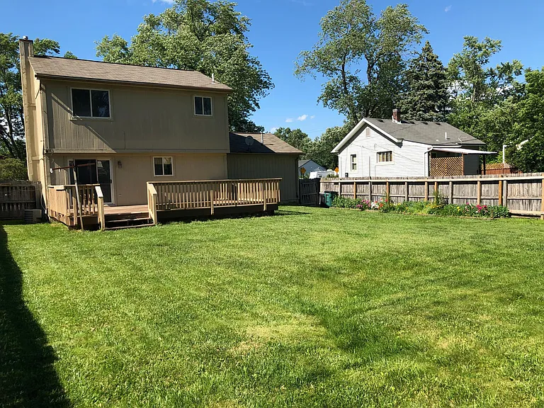 1186 Boyd St — Photo 19
