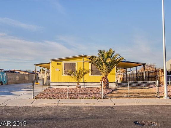 3rd image of 6038 Castlemont Ave