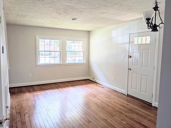 2nd image of 114 S Virginia Ave