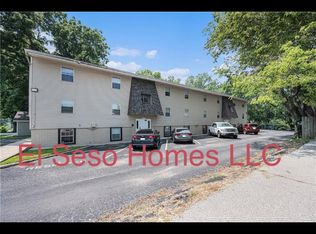 2310 S Forest Ave APT C, Independence, MO 64050