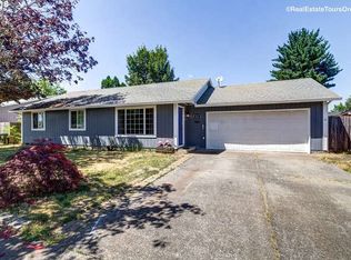 242 S Ivy St, Cornelius, OR 97113