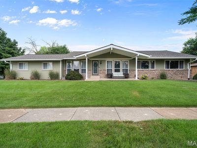 819 Big Bend Woods Dr, Ballwin, MO, 63021