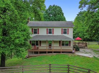 1112 Scotts Bottom Rd, Dillwyn, VA 23936