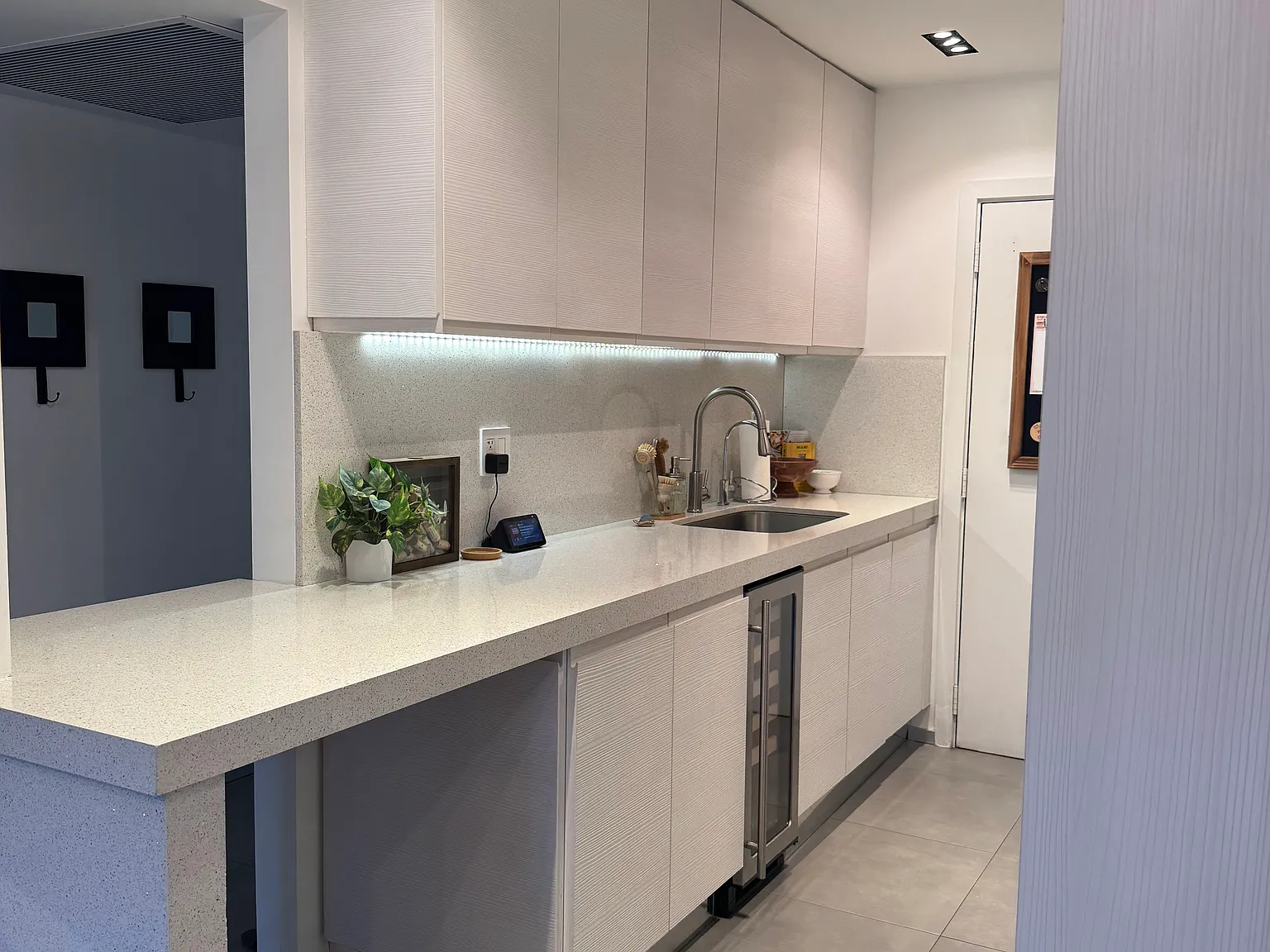 2 bed, 902 sqft, $3,495 — Photo 4