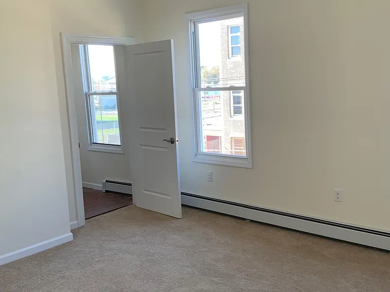 140 Clinton Pl #3 — Photo 12