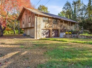 32 Thistle Rd, Norwalk, CT 06851