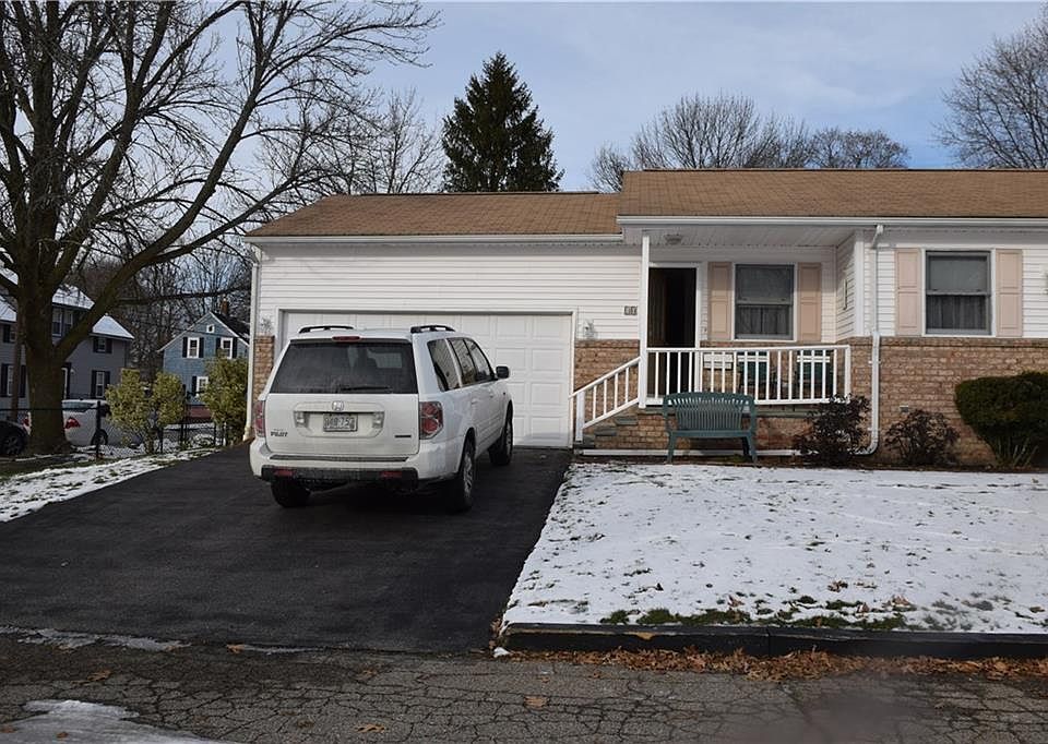 1st image of 10 Bicknell Ave