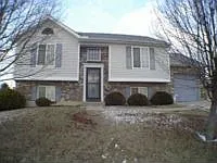 9913 Cobblestone Blvd photo 1