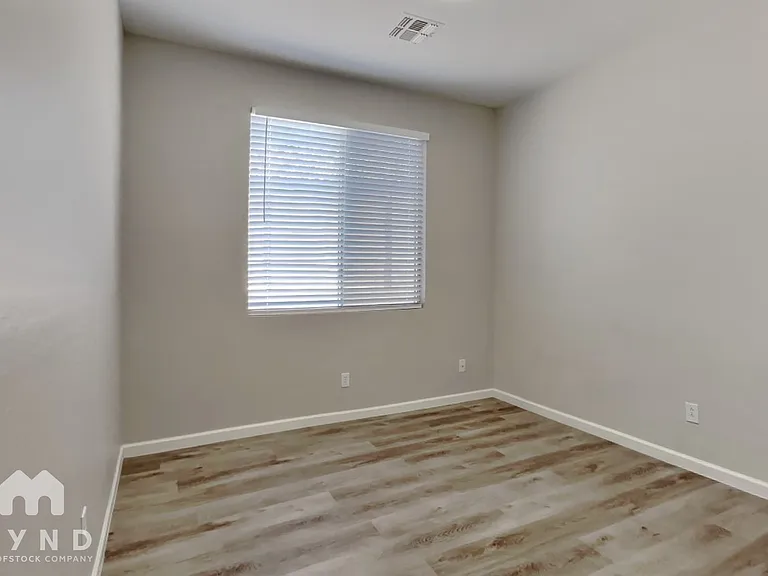 41201 N Yorktown Trl — Photo 18