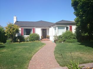 2611 29th Ave W, Seattle, WA 98199