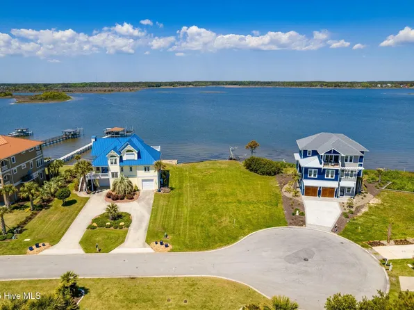 33 Osprey Drive, North Topsail Beach, NC 28460