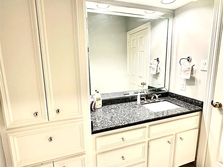 3311 Oakland Dr — Photo 39