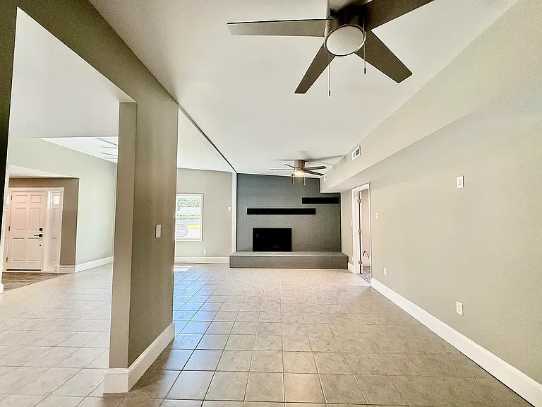 137 Forest Hills Dr — Photo 9