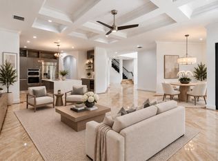 260 NE Wavecrest Ct, Boca Raton, FL 33432