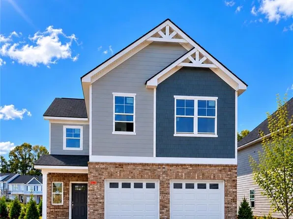 107 Vickers Point Dr, Fairburn, GA 30213