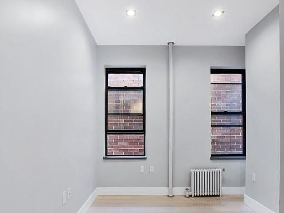 5th image of 161 Stanton St Unit 9